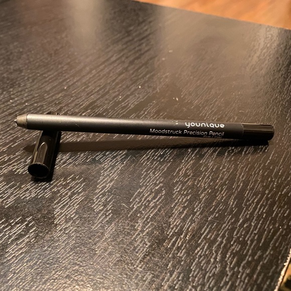 Makeup bundle (NWOT) - Picture 12 of 16